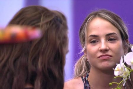 Gabi Martins surpreende ao falar sobre relação com ex-sisters e faz promessa