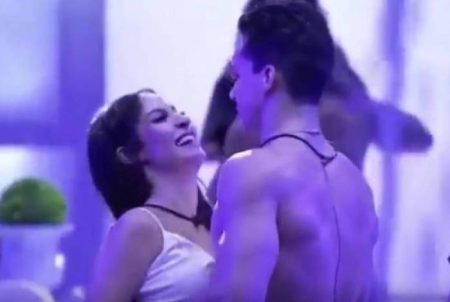 BBB 2020: Petrix pega nos seios de Bianca Andrade e público o acusa de assédio