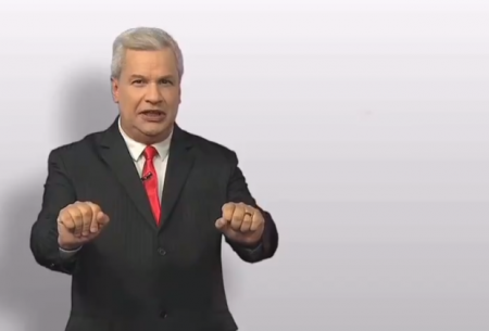 Polêmico, Sikêra Júnior comemora surra de bandidos em vídeo de estreia na RedeTV!