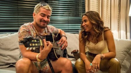 Anitta aparece pela 1ª vez em Amor de Mãe de forma inusitada