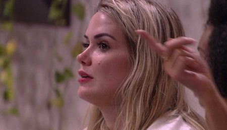 BBB 2020: Marcela é detonada na casa após desmascarar brothers e proteger Mari