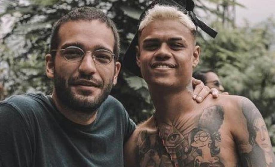 MC Cabelinho leva Humberto Carrão para conhecer favela carioca