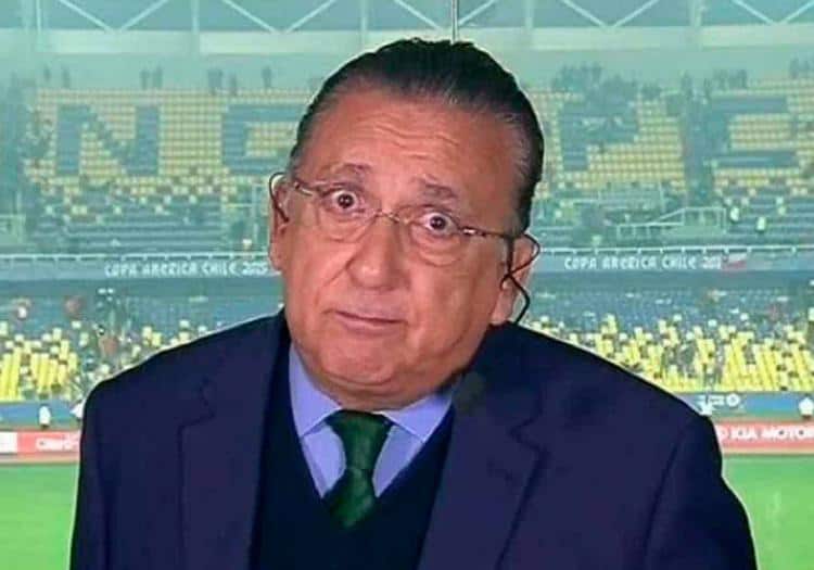 Galvão e Casagrande cometem gafes em transmissão da Globo e web reage