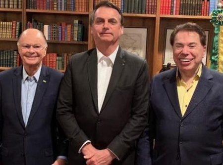 Bolsonaro se reúne com emissoras aliadas e negocia a volta de sorteios na TV