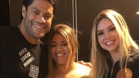 Irmã de Hulk se declara para namorada do jogador e detona ex-cunhada