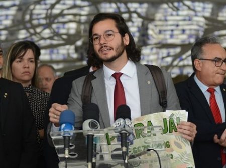Túlio Gadêlha desabafa após Cid Gomes ser baleado em protesto