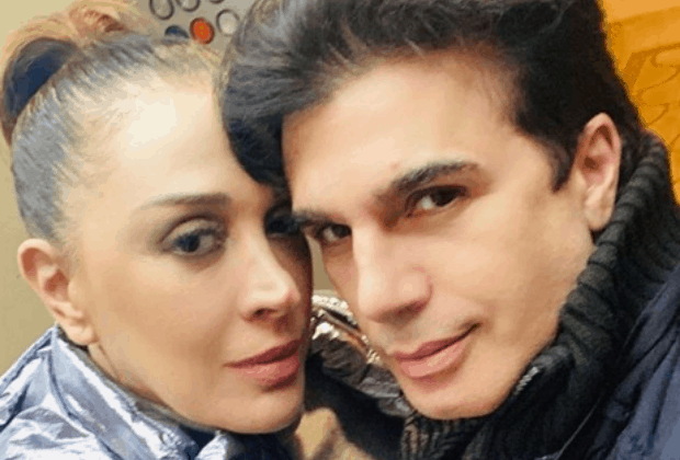 Claudia Raia encanta web com foto de viagem ao lado do marido