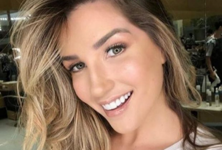 Aline Gotschalg revela rotina de cuidados com o corpo