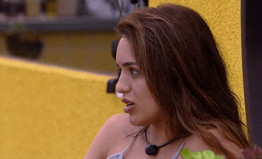 BBB 2020: Bianca se revolta com paredão e recebe críticas de Rafa