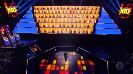 Record bate o martelo para a estreia do Canta Comigo Teen
