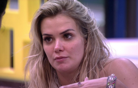 BBB 2020: Marcela teme eliminação de Daniel e Ivy e faz desabafo