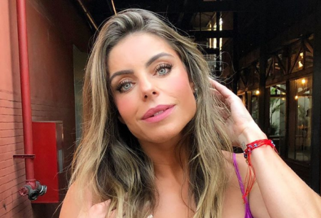 Daniella Cicarelli faz a alegria dos fãs com foto sexy de biquíni