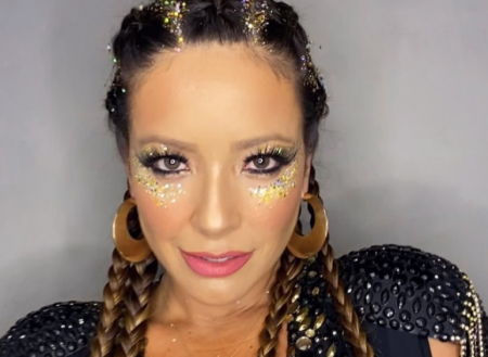 Renata Dominguez recebe pedido de casamento e tem reação inesperada
