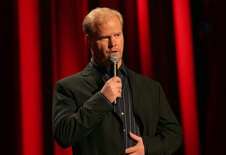 Jim Gaffigan se apresenta em São Paulo com Maurício Meirelles e Fábio Rabin