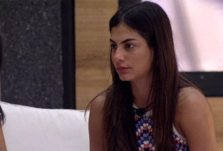 BBB 2020: Mari chora e volta a comentar polêmica sobre zoofilia