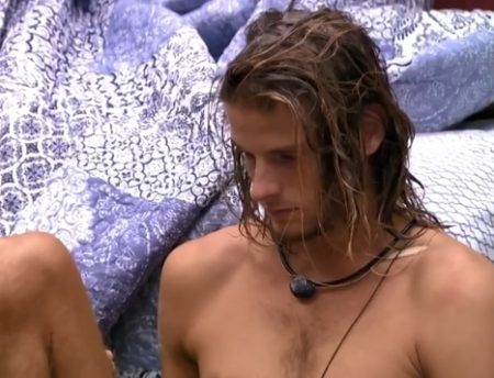 BBB 2020: Após banho de creme, brothers perdem estalecas