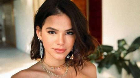 Bruna Marquezine abre o jogo sobre saúde mental na pandemia