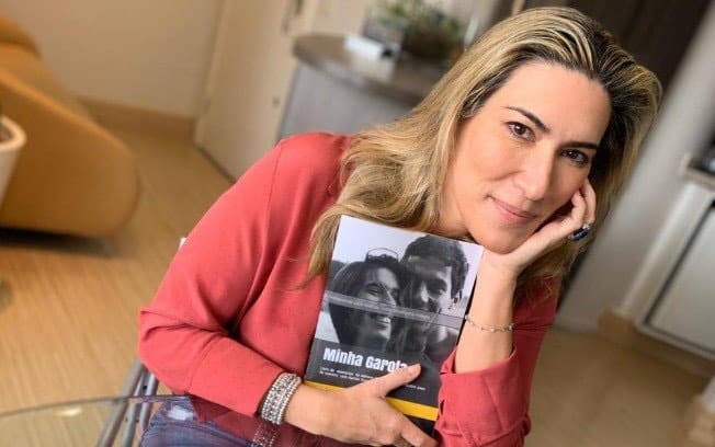 Ex-namorada de Ayrton Senna processa jornalista e esclarece motivo
