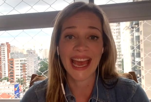Repórter da Globo revela gravidez ao vivo e fala sobre isolamento