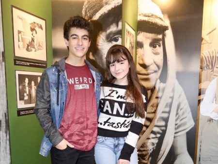 Sophia Valverde termina namoro com Lucas Burgatti e expõe caso na web