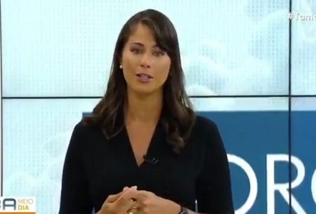 Apresentadora da Globo surpreende e chora com apelo em telejornal