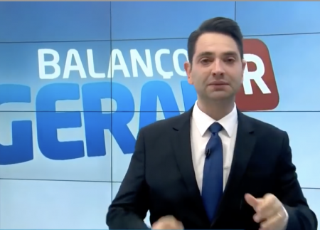 Apresentador da Record desabafa sobre coronavírus e se emociona