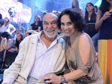 Lima Duarte critica aliança de Regina Duarte e Jair Bolsonaro
