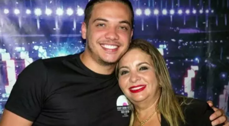 Mãe de Safadão confirma atraso no pagamento dos funcionários