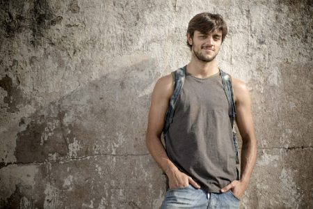 Felipe Simas fala sobre a volta de Totalmente Demais