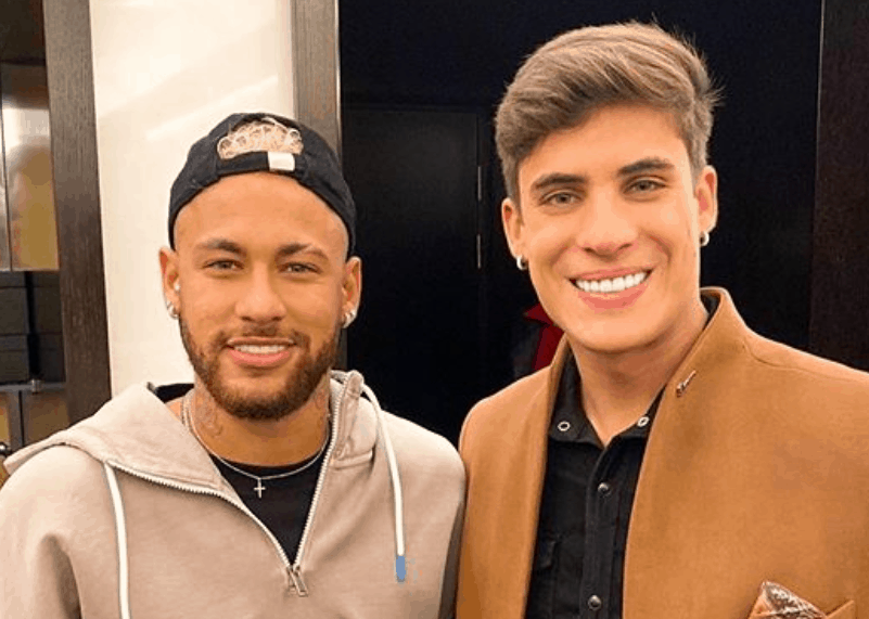 Padrasto de Neymar é fã do jogador e chorou ao encontrá-lo pela 1ª vez