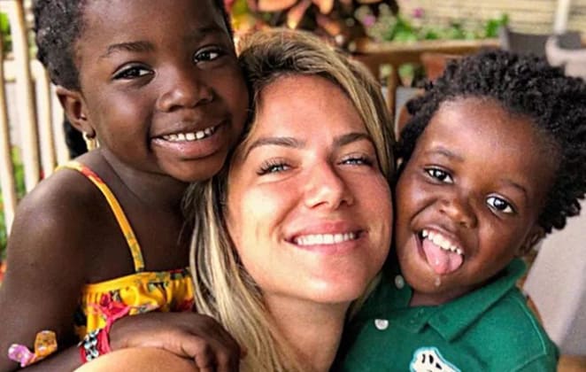 Giovanna Ewbank reage contra seguidor que a chamou de “desastre” como mãe