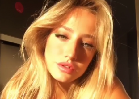 Bruna Griphao posta fotos da adolescência e choca fãs com evolução radical
