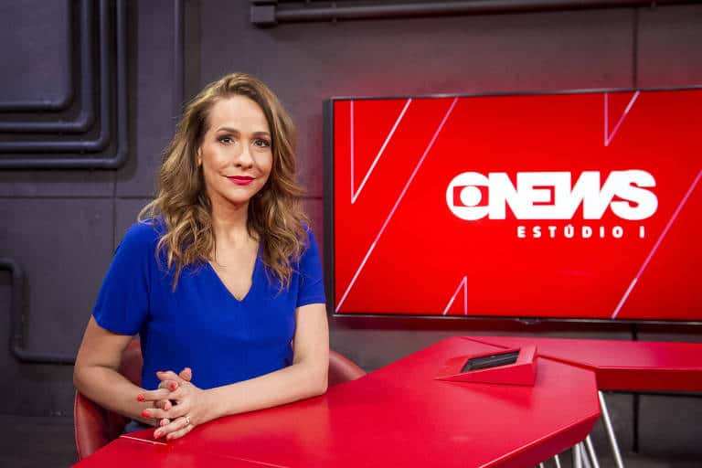 Alvo de Bolsonaro, GloboNews lidera audiência da TV paga