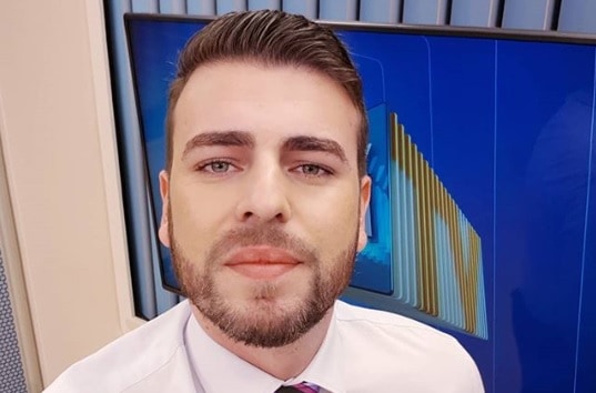 Globo do MT demite apresentador que mostrou homem pelado 
