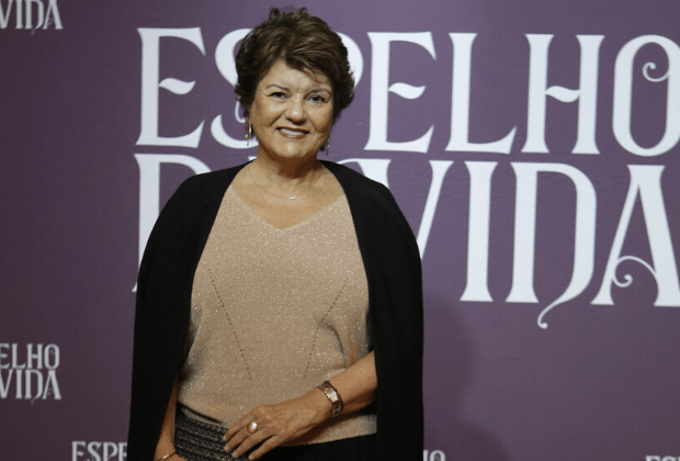 Autora de Espelho da Vida, Elizabeth Jhin renova com a Globo
