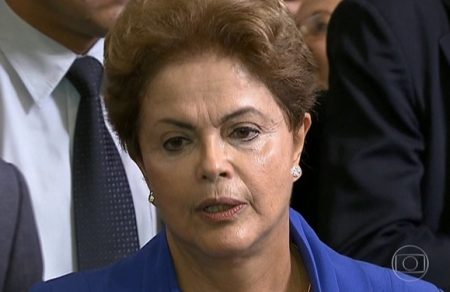 Dilma Rousseff abre live sem querer e acaba expondo conversa privada no Instagram