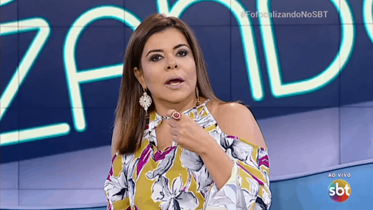 Mara Maravilha comenta fake news e causa polêmica nos bastidores do Fofocalizando