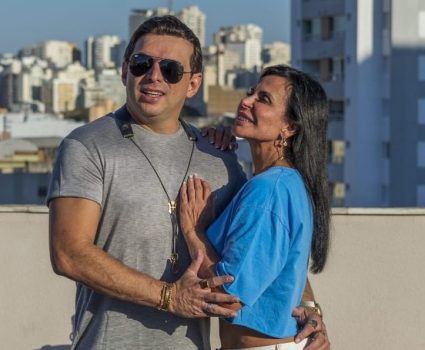 Gretchen se declara ao novo namorado em plena quarentena