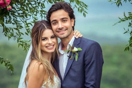 Após reatar casamento, Sthefany Brito anuncia primeira gravidez
