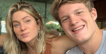 Pedro Novaes fala sobre quarentena em sítio do pai e desejo de dueto com a mãe