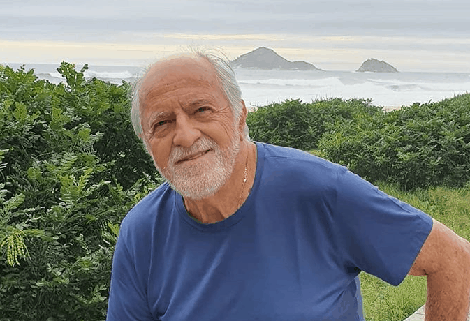 Aos 87 anos, Ary Fontoura vira blogueiro e faz sucesso