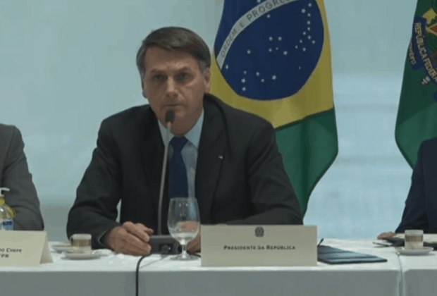 GloboNews exibe vídeo de Bolsonaro com palavrões censurados pela Globo