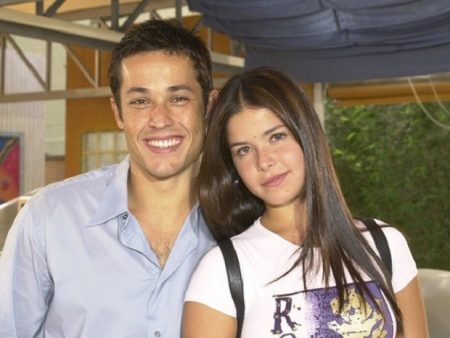 Samara Felippo relembra Malhação e fala de namoro com Roger Gobeth
