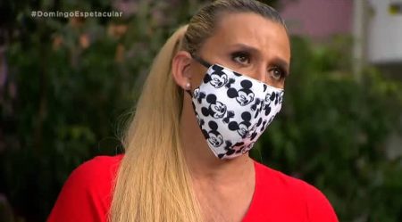 Rita Cadillac se defende e explica motivo pelo qual pediu auxílio emergencial