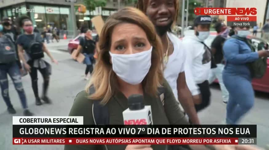 Repórter da GloboNews surpreende com sermão em manifestante nos EUA