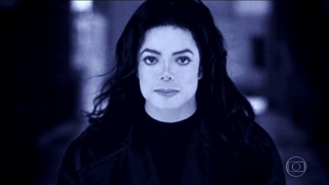 Suposta foto de Michael Jackson congelado é divulgada e surpreende
