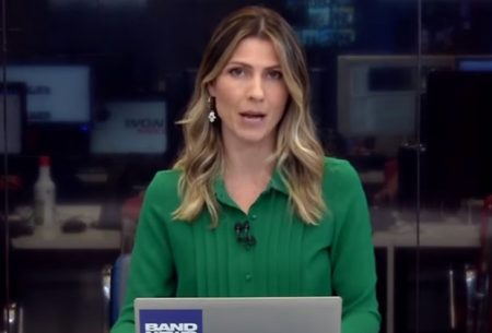 Apresentadora da BandNews se confunde com Michelle Bolsonaro