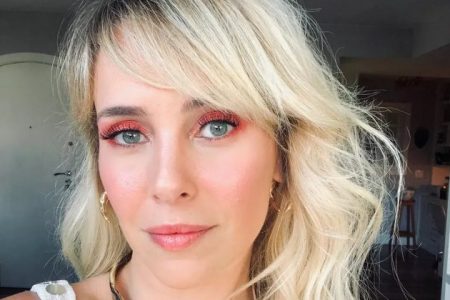 Fernanda Nobre fala sobre retorno às novelas e desabafo sobre feminismo