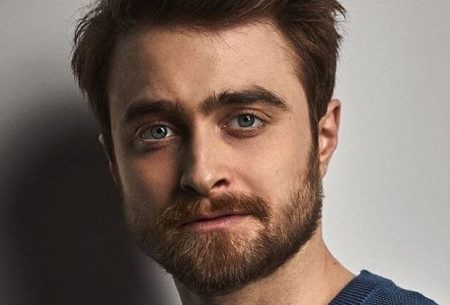 Daniel Radcliffe reage contra comentários polêmicos da autora de Harry Potter