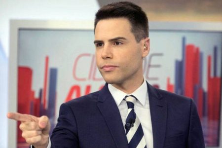 Record e Luiz Bacci são detonados após acusação sem provas